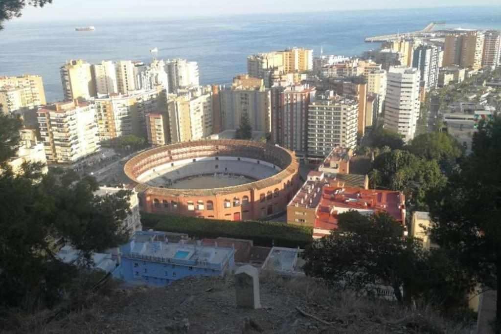 Apartamento En Pleno Centro De Malaga Ngoại thất bức ảnh